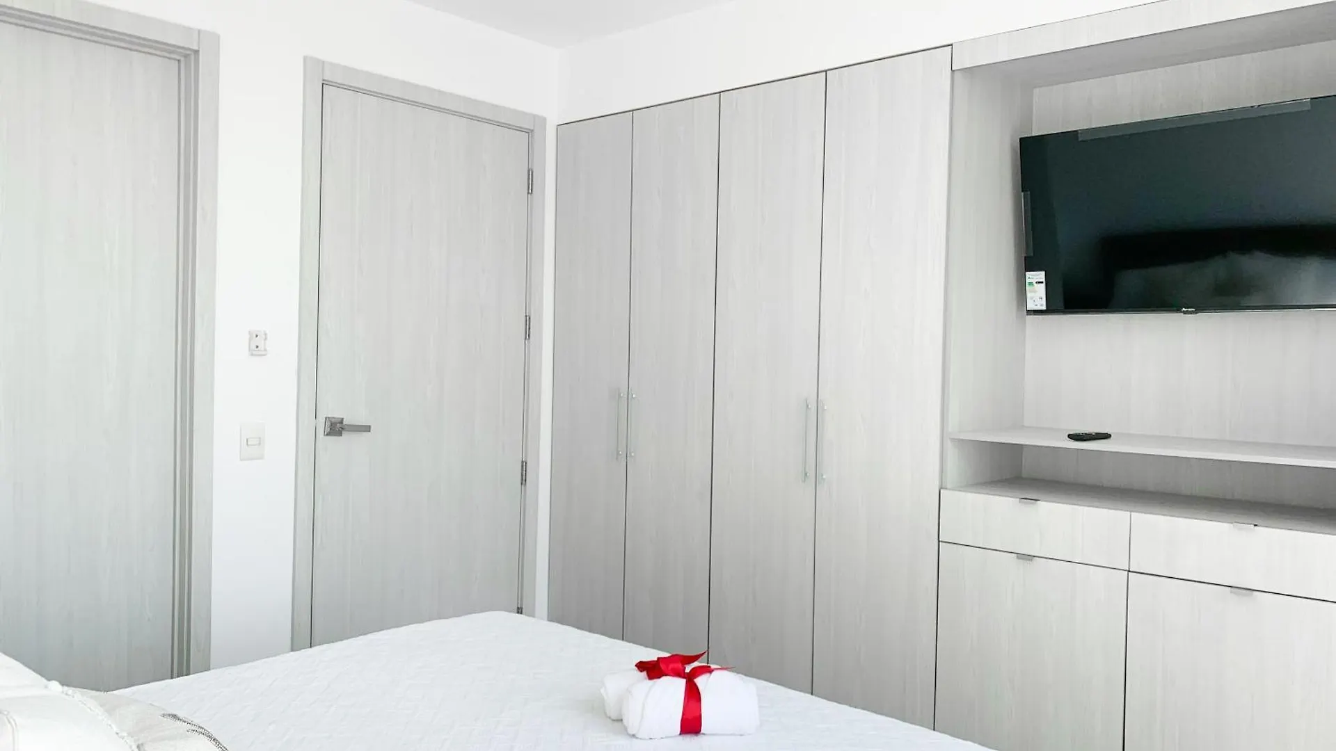 公寓 Suite Frente Al Mall Del Sol, Sofa Cama Cerca Al Aeropuerto 瓜亚基尔 厄瓜多尔