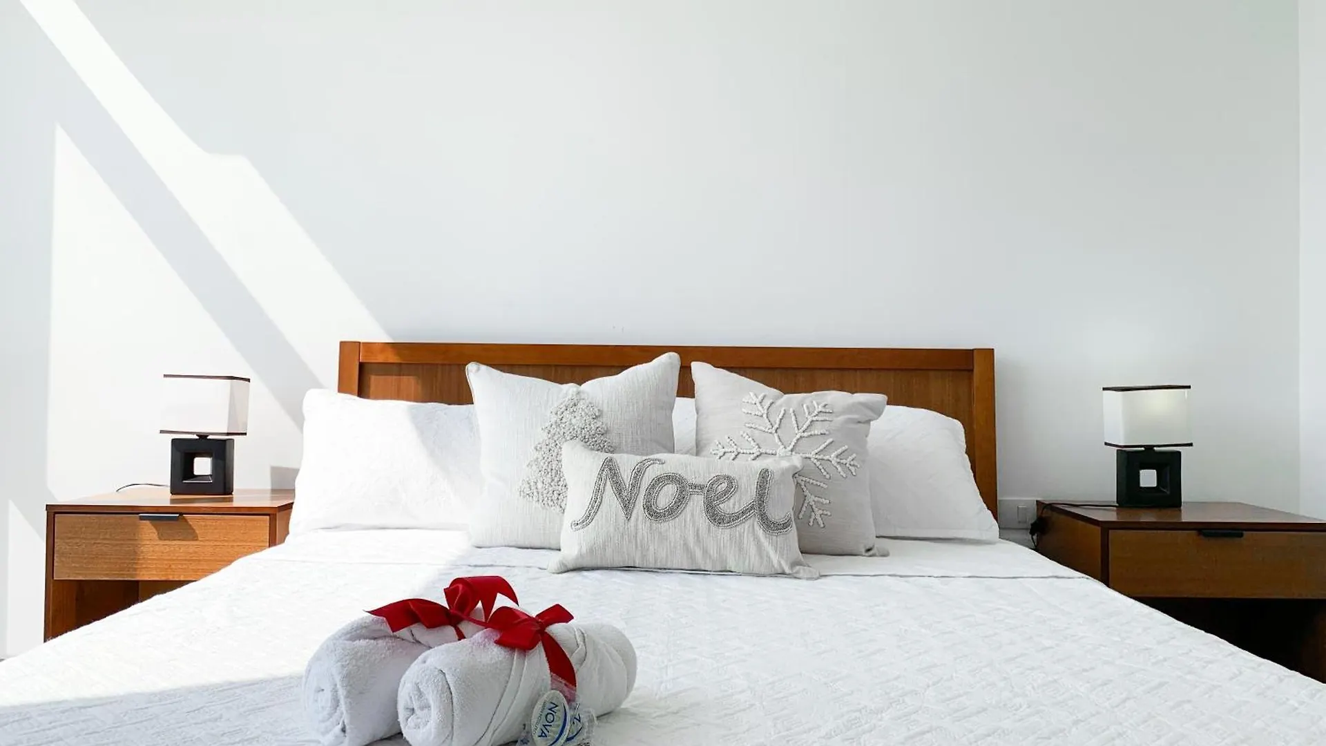 Suite Frente Al Mall Del Sol, Sofa Cama Cerca Al Aeropuerto 瓜亚基尔